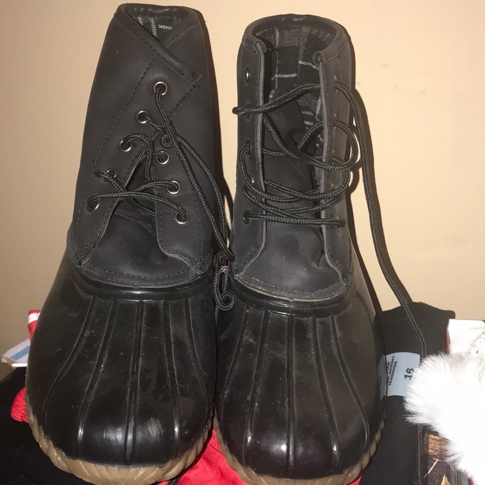 Fake duck boots